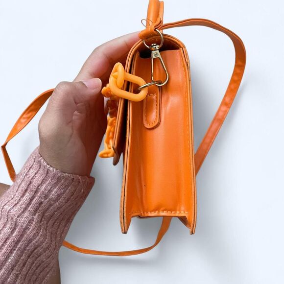 Unbranded Women's orange Bag with chain - Picture 5 of 7
